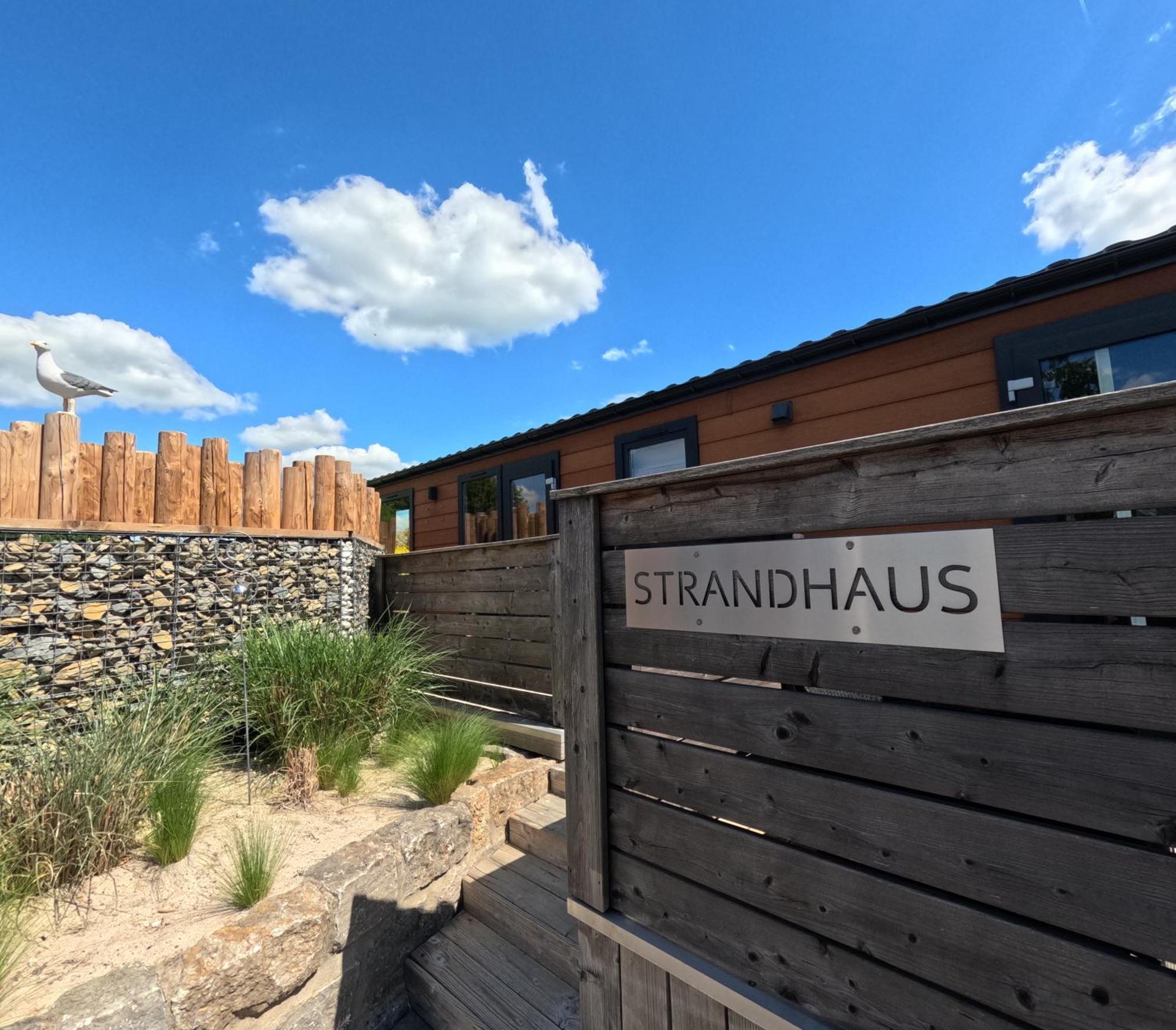 Appartement Rhoenstrand *